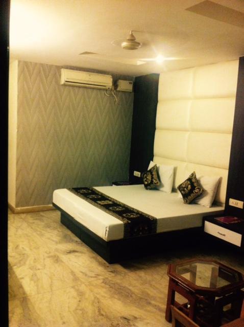 Hotel Karat 87 Inn New Delhi Luaran gambar