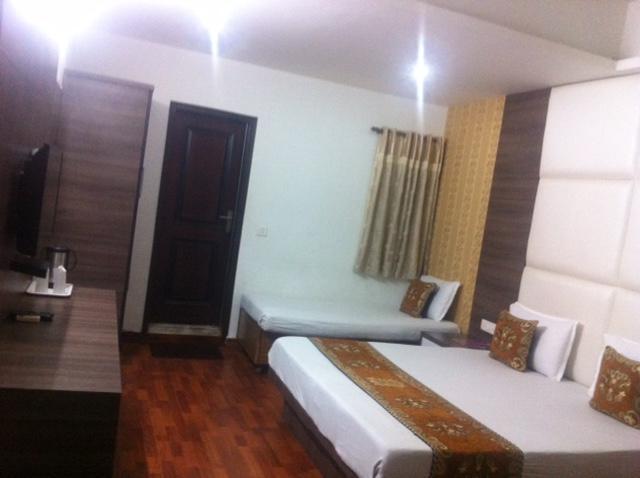 Hotel Karat 87 Inn New Delhi Luaran gambar