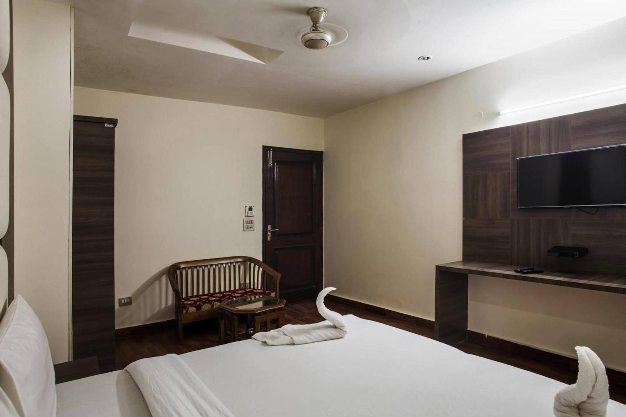Hotel Karat 87 Inn New Delhi Luaran gambar