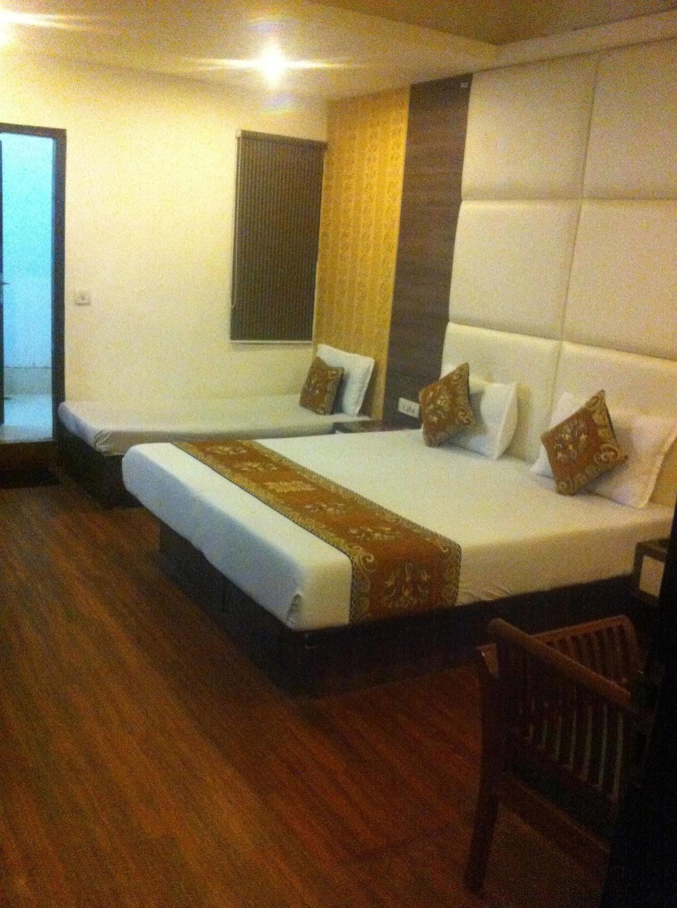 Hotel Karat 87 Inn New Delhi Luaran gambar